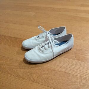 White Canvas Men's Shoes